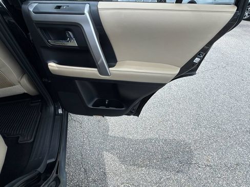 Used 2023 Toyota 4Runner SR5 Premium w/ Moonroof Package RWD image 16