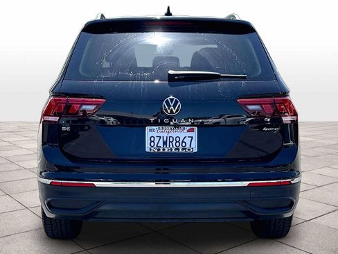Used 2022 Volkswagen Tiguan SE AWD/4WD image 7