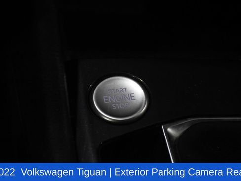 Used 2022 Volkswagen Tiguan SE w/ Panoramic Sunroof Package AWD/4WD image 14
