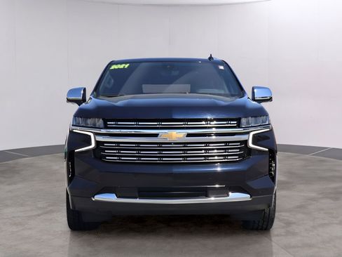 Used 2021 Chevrolet Tahoe Premier w/ Premium Package AWD/4WD image 2