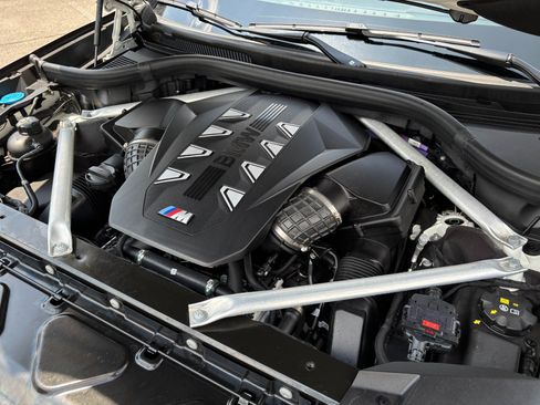 Used 2025 BMW X7 M60i w/ Climate Comfort Package AWD/4WD image 64