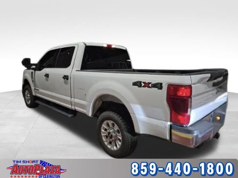 Used 2021 Ford F250 XLT image 2