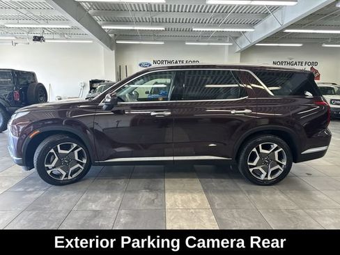 Used 2023 Hyundai Palisade Limited AWD/4WD image 16