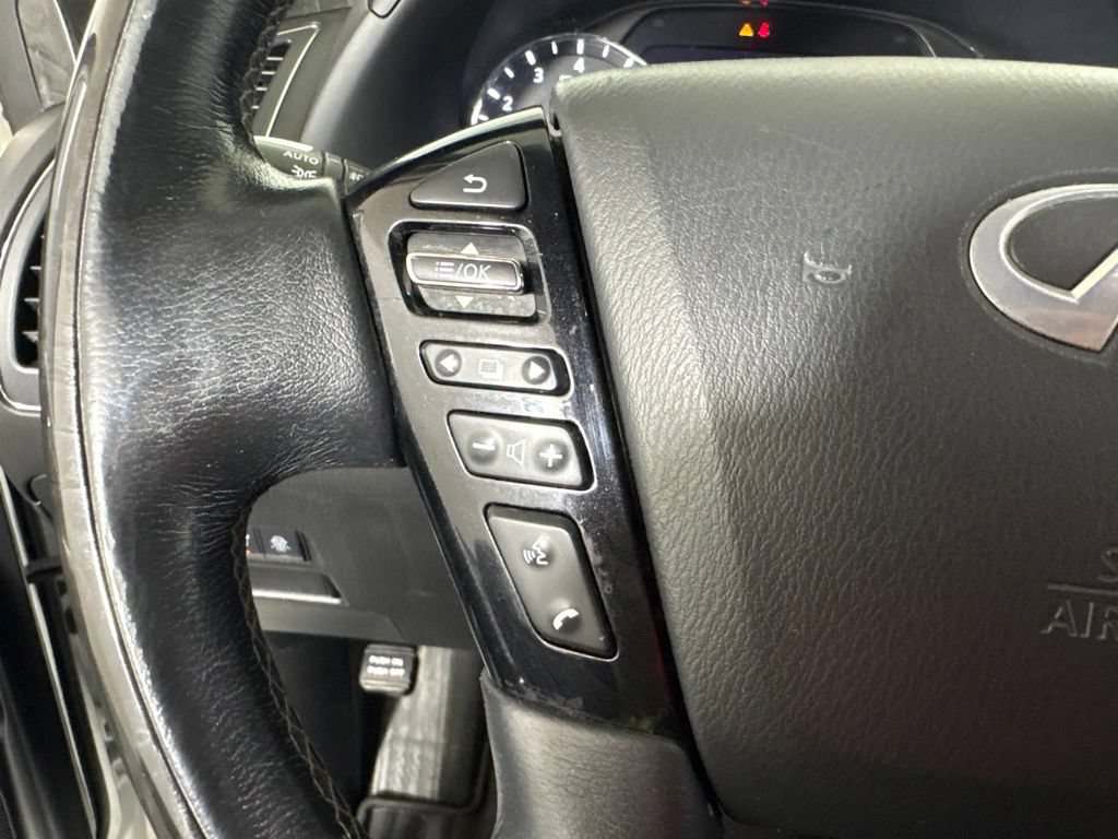 Used 2021 INFINITI QX80 Luxe w/ All-Season Package RWD image 17