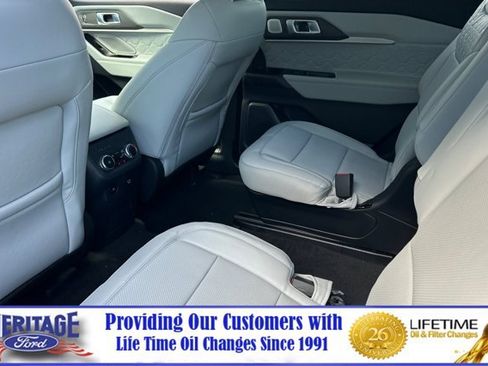 New 2026 Ford Explorer Platinum w/ LUX Leather Package AWD/4WD image 12
