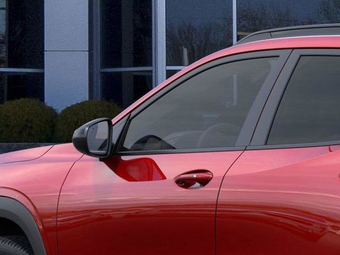 New 2026 Chevrolet Trax RS w/ Sunroof Package FWD image 12