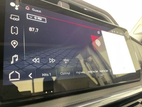 New 2025 GMC Sierra 2500 Denali w/ Denali Reserve Package image 13