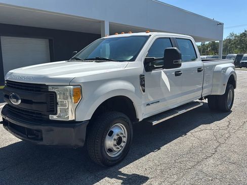 Used 2017 Ford F350 XL w/ Power Equipment Group AWD/4WD image 3