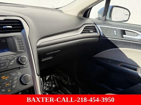 Used 2018 Ford Fusion S image 25