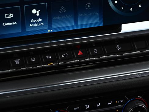 Used 2024 Chevrolet Silverado 2500 High Country w/ High Country Premium Package image 22