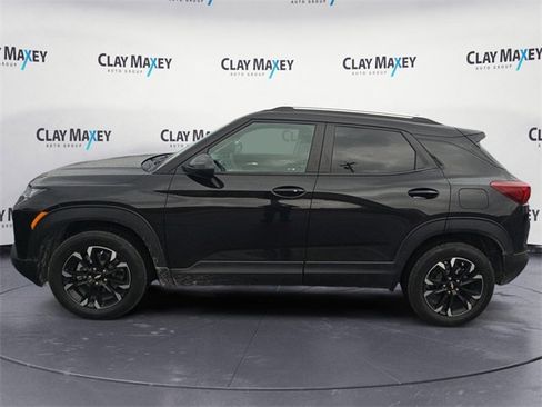 Used 2023 Chevrolet TrailBlazer LT w/ Convenience Package image 2