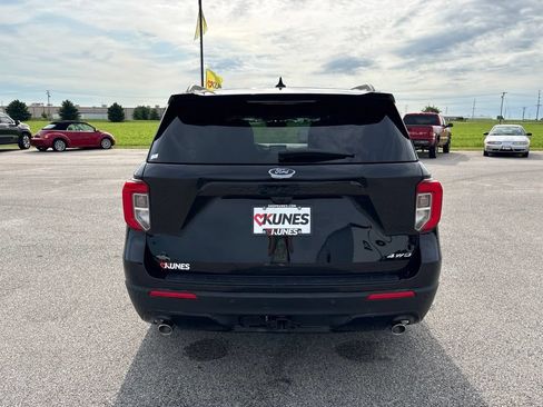 Used 2023 Ford Explorer ST-Line w/ Class IV Trailer Tow Package AWD/4WD image 8