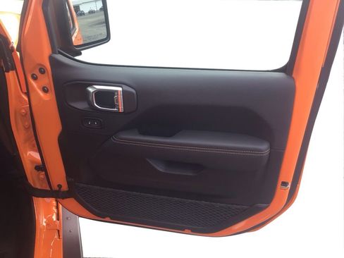 New 2025 Jeep Wrangler Unlimited Rubicon 392 image 20