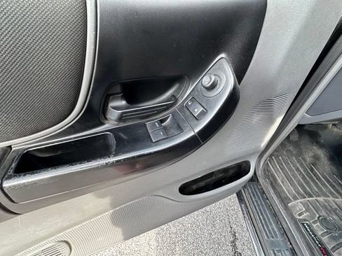 Used 2011 Ford Ranger Sport w/ Bright Trim Group AWD/4WD image 13