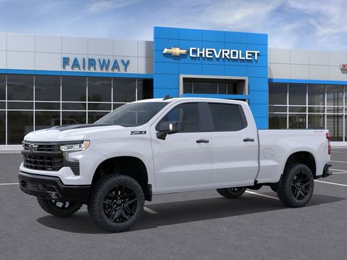 New 2026 Chevrolet Silverado 1500 LT Trail Boss w/ LT Trail Boss Premium Package AWD/4WD image 2