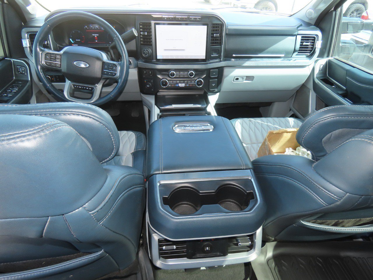Used 2024 Ford F350 Limited w/ FX4 Off-Road Package AWD/4WD image 24