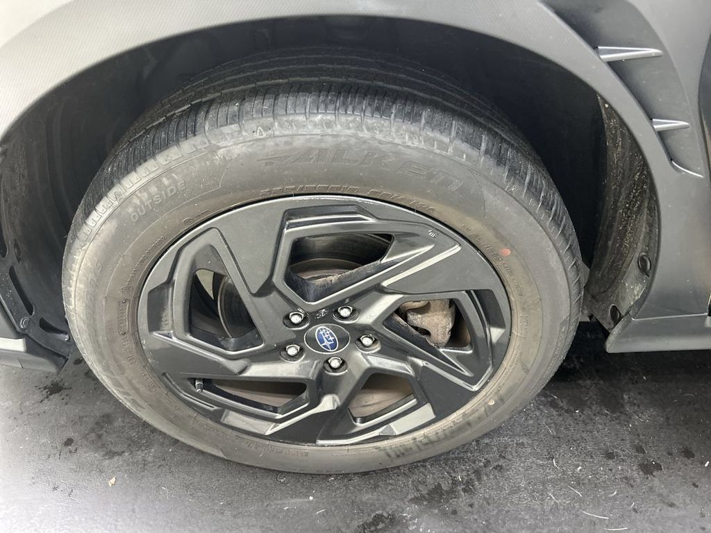 Used 2024 Subaru Crosstrek 2.5i Sport AWD/4WD image 8