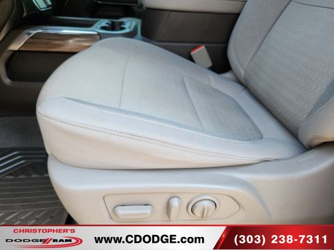 Used 2021 Chevrolet Silverado 1500 LT Trail Boss w/ Bed Protection Package AWD/4WD image 17