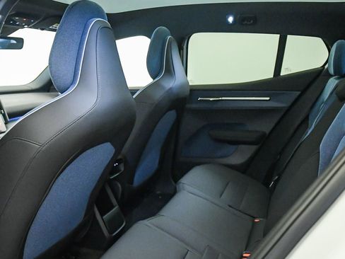 New 2026 Volvo EX30 Plus AWD/4WD image 19