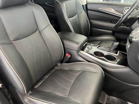Used 2018 INFINITI QX60 Luxe w/ Premium Package AWD/4WD image 15