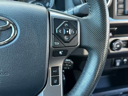 Used 2019 Toyota Tacoma SR5 image 35