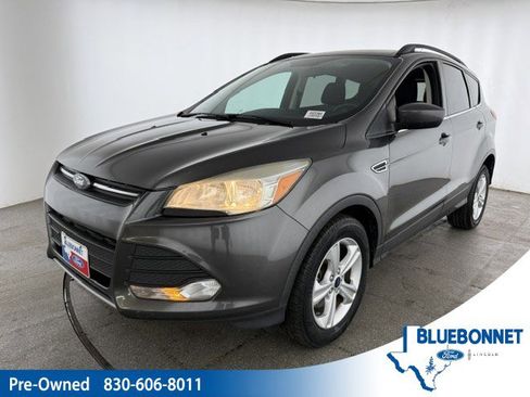 Used 2015 Ford Escape SE w/ Equipment Group 201A FWD image 1