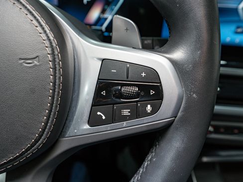 Used 2024 BMW X7 xDrive40i w/ M Sport Package image 26