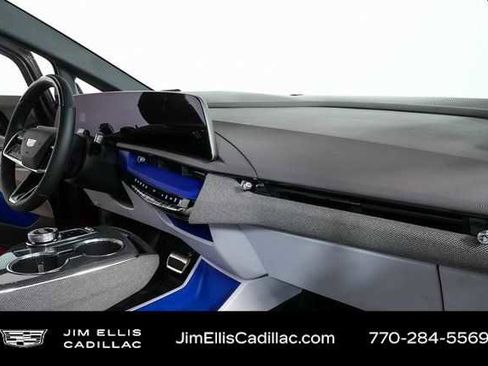 New 2026 Cadillac Optiq Sport 2 image 24