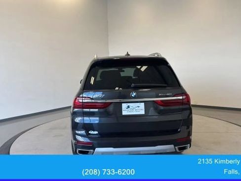 Used 2022 BMW X7 xDrive40i w/ Premium Package AWD/4WD image 13