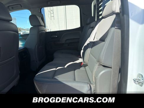 Used 2015 GMC Sierra 3500 SLT w/ Duramax Plus Package image 10