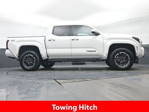 Used 2024 Toyota Tacoma TRD Sport image 34