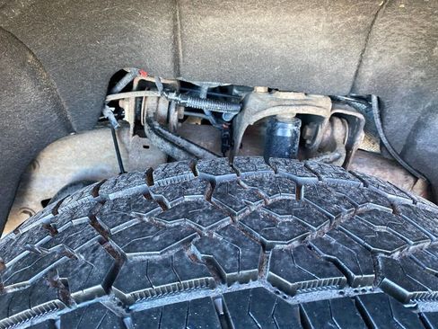 Used 2016 GMC Sierra 2500 4x4 Crew Cab image 34