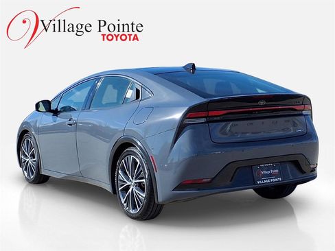 Used 2023 Toyota Prius Limited w/ Limited Premium Package image 4