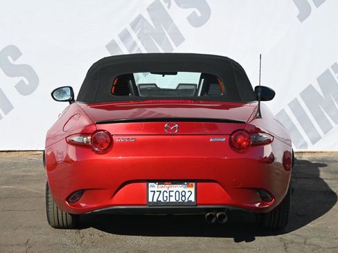 Used 2017 MAZDA MX-5 Miata Sport image 5