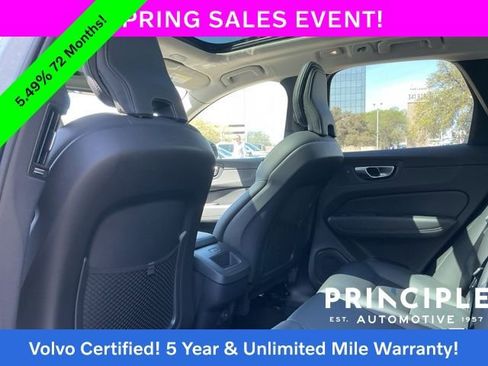Certified 2025 Volvo XC60 B5 Core image 34