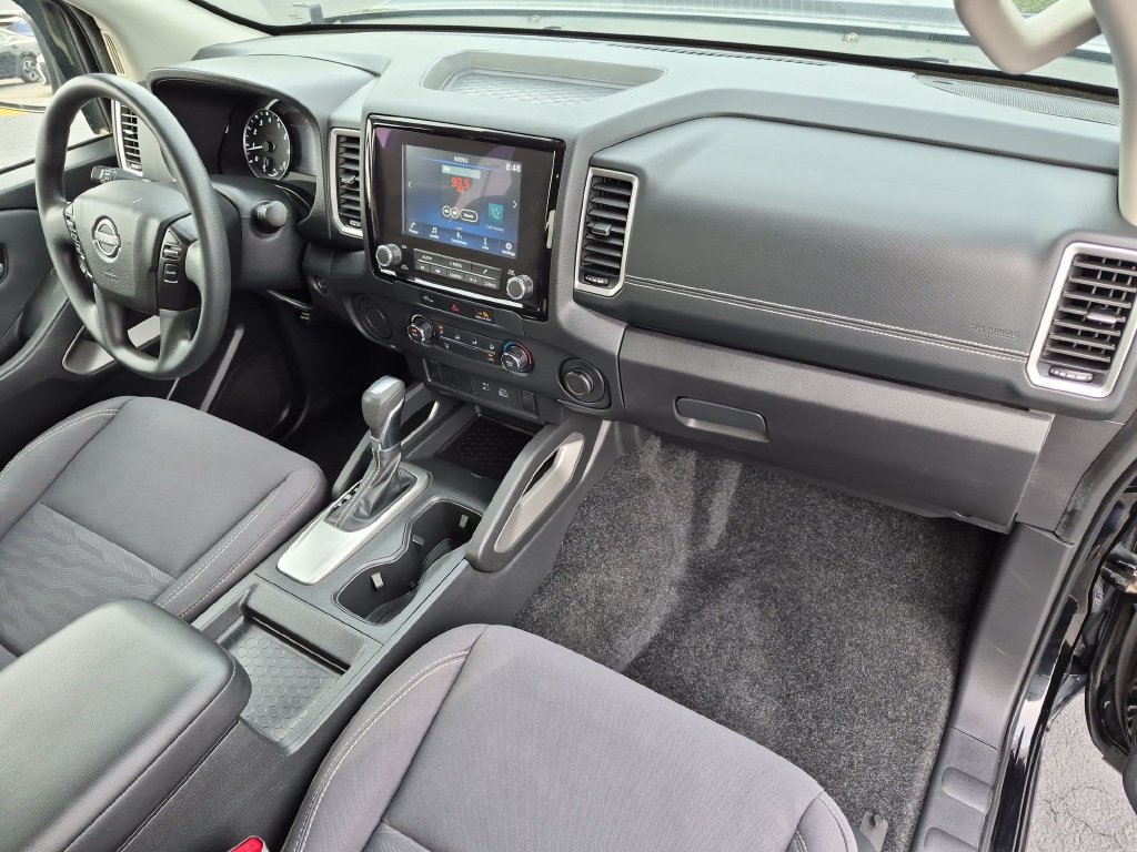 Used 2024 Nissan Frontier SV RWD image 26