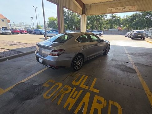 Used 2025 Genesis G70 2.5T RWD image 7