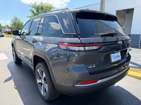 New 2026 Jeep Grand Cherokee Limited AWD/4WD image 8