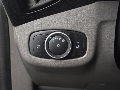 Used 2021 Ford Transit Connect XL image 17