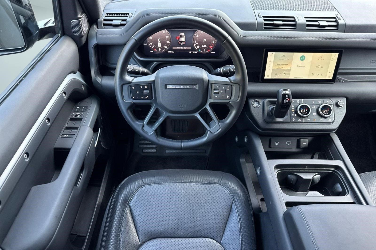 Used 2024 Land Rover Defender 110 X-Dynamic SE AWD/4WD image 32