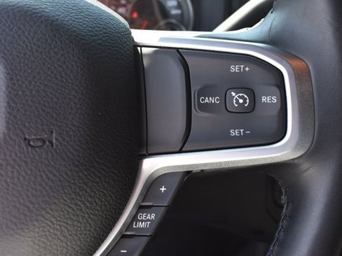 Used 2024 RAM 2500 Big Horn AWD/4WD image 23