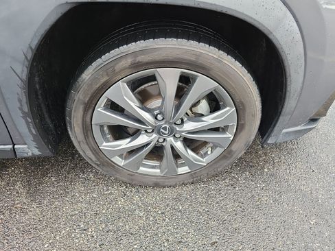 Used 2020 Lexus UX 200 F Sport w/ Accessory Package FWD image 10