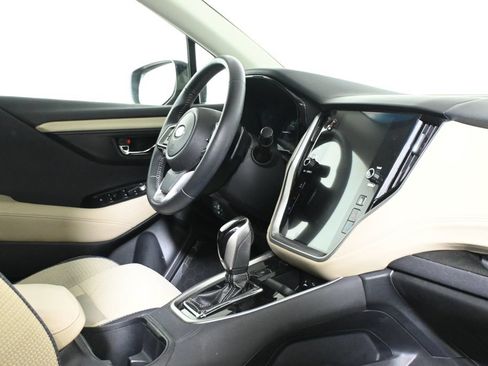 Used 2020 Subaru Outback Premium AWD/4WD image 31