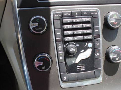 Used 2012 Volvo S60 T5 FWD image 16