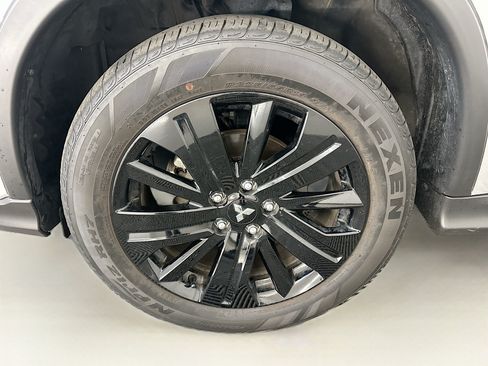 Used 2025 Mitsubishi Outlander Sport AWD image 34