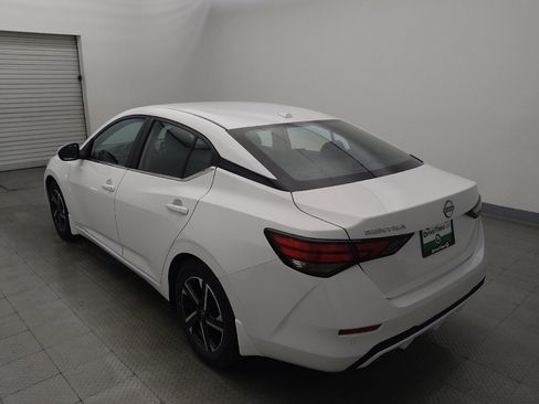 Used 2025 Nissan Sentra SV FWD image 5