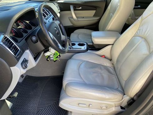 Used 2009 GMC Acadia SLT w/ LPO, Hit The Road Package image 21