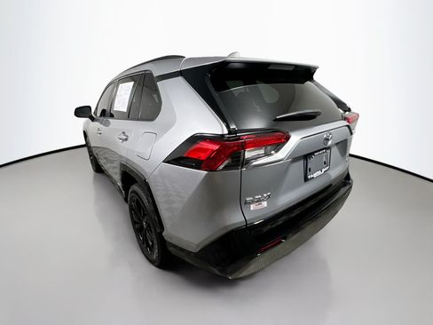 Used 2025 Toyota RAV4 SE AWD/4WD image 8