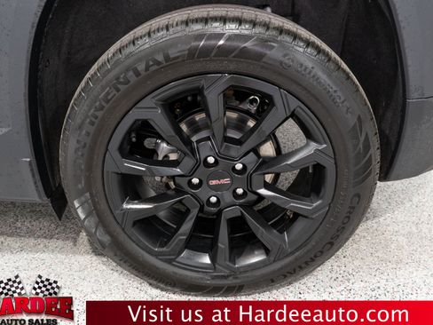 Used 2026 GMC Terrain Elevation w/ Elevation Premium Package FWD image 10