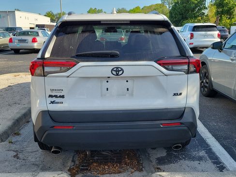 Used 2024 Toyota RAV4 XLE image 5